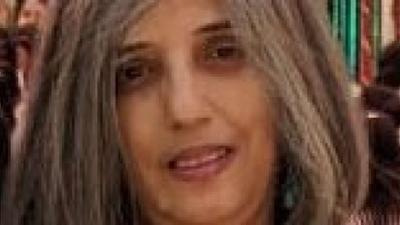 Dr Ruchi Mundeja